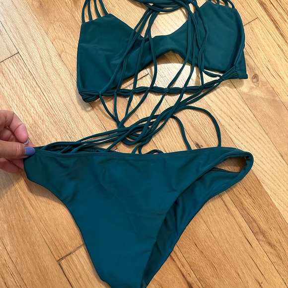 Mikoh Seychelles One Piece - Picture 12 of 12